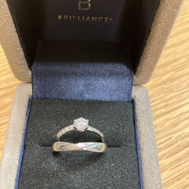 【BRILLIANCE+(ブリリアンスプラス)の口コミ】 ダイヤモンドプロポーズをしてもらい、このダイヤモンドで一緒に指輪を作…