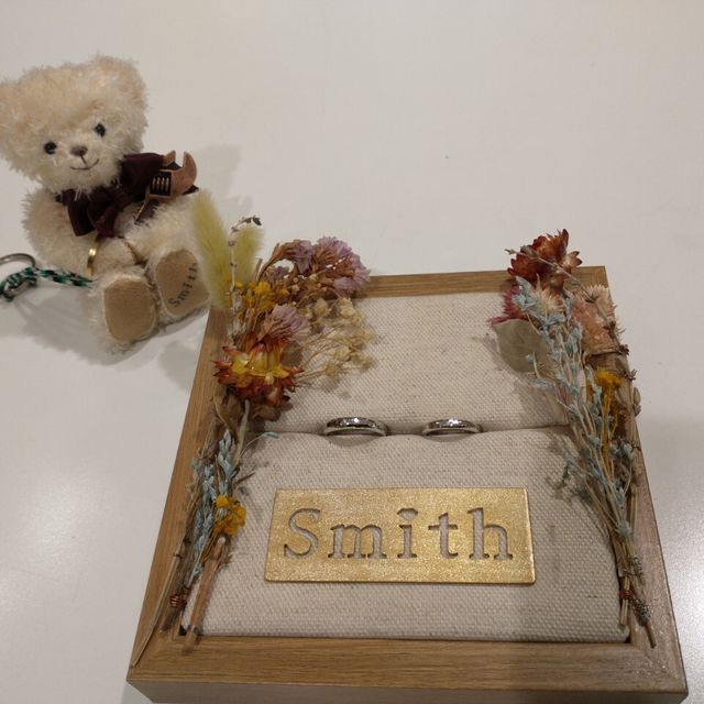 【Smith(工房スミス)の口コミ】 キラキラハンマー仕上げの写真を見て気に入りました。
幅は最初太いかな～…