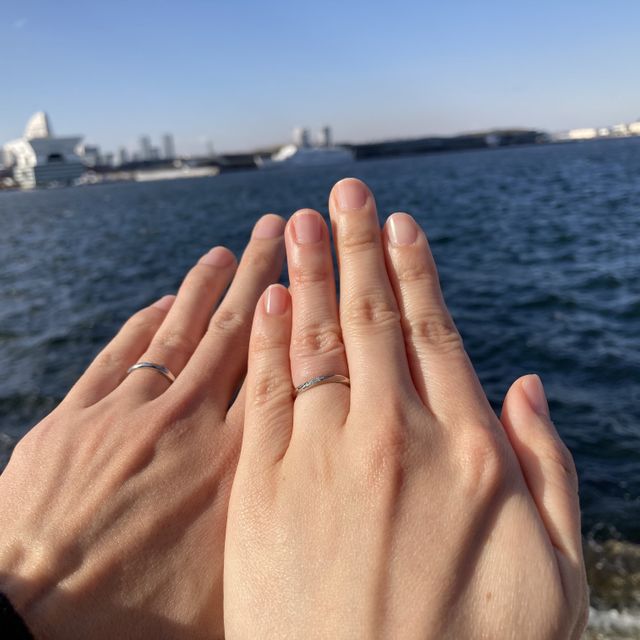 【ケイウノ ブライダル(K.UNO BRIDAL)の口コミ】 2つの指輪を重ねるとハートになるというデザインが初めから気に入りました…