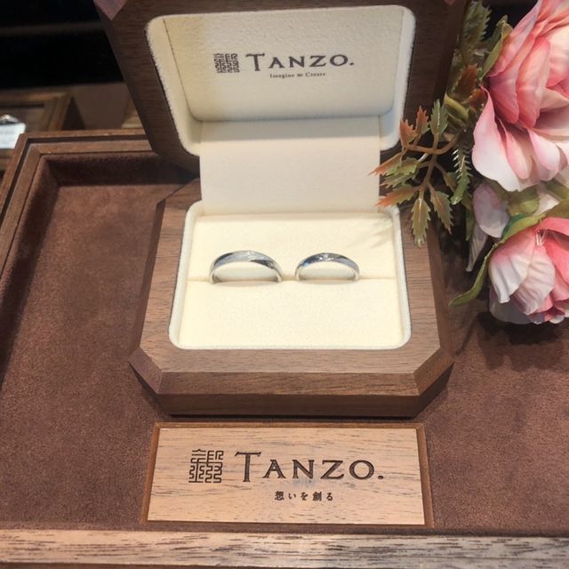 【TANZO.(鍛造指輪)の口コミ】 長く身につけるものなら鋳造ではなく鍛造にしたいという夫の強い希望から…