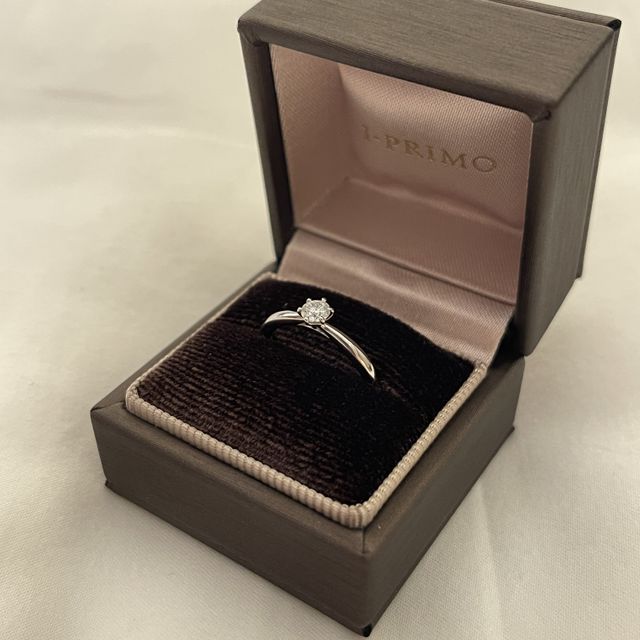 【アイプリモ(I-PRIMO)の口コミ】 VVS1のカラーグレードE、トリプルエクセレントカットでダイヤモンド自体が…