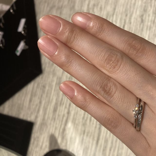 【TRECENTI(トレセンテ)の口コミ】 華やかさでシンプルかつ洗練されたデザインで、とても素敵でした。ダイヤ…