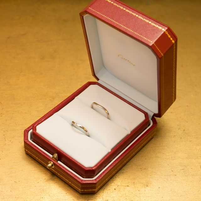 【カルティエ(Cartier)の口コミ】 指が綺麗に見えるなめらかなvラインが気に入りました。肌なじみもよく、シ…