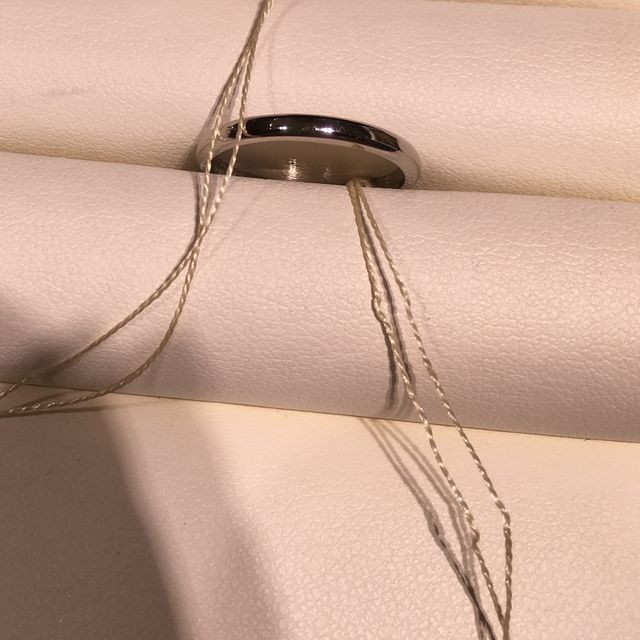 【カルティエ(Cartier)の口コミ】 ストレートでシンプルなプラチナリングです。とてもシンプルなので飽きず…