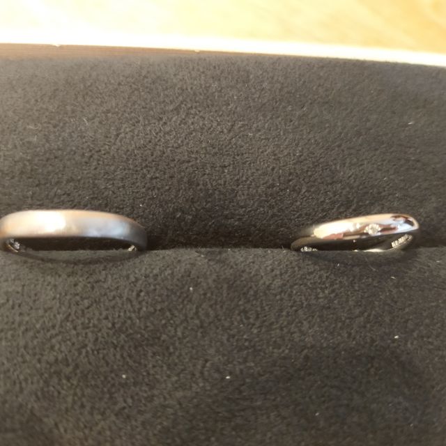 【出雲結(いずもゆい)の口コミ】 ピンクゴールドのラインが入っているという他にないデザインに惹かれまし…