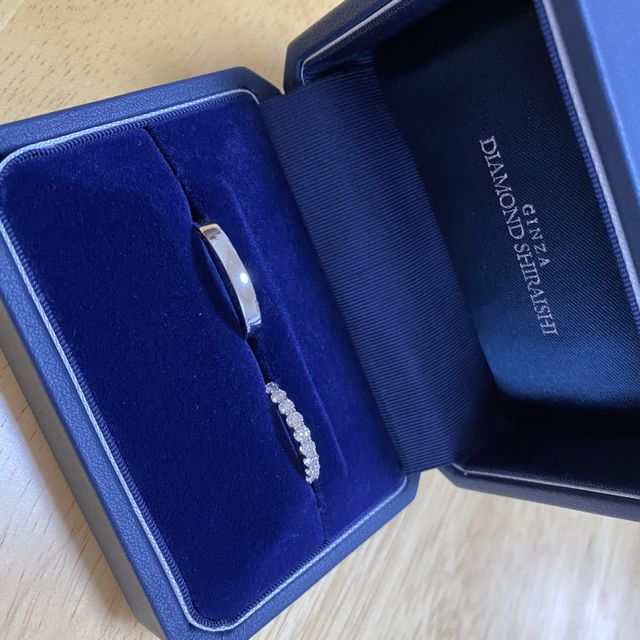 【銀座ダイヤモンドシライシの口コミ】 いろんな店舗で指輪を見ていても、どれも同じように見えてしまっていまし…
