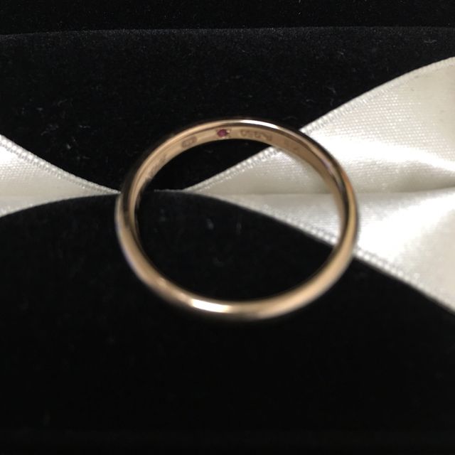 【エクセルコダイヤモンド(EXELCO DIAMOND)の口コミ】 シンプルな指輪を探していたところ、店員さんにオススメいただいたのがこ…