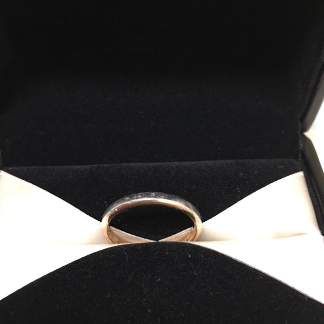 【エクセルコダイヤモンド(EXELCO DIAMOND)の口コミ】 シンプルな指輪を探していたところ、店員さんにオススメいただいたのがこ…
