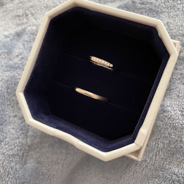 【4℃ BRIDAL(ヨンドシーブライダル)の口コミ】 新婚生活でいろいろ出費もかさみ、あまり余裕のない私たちは、中々全てに…