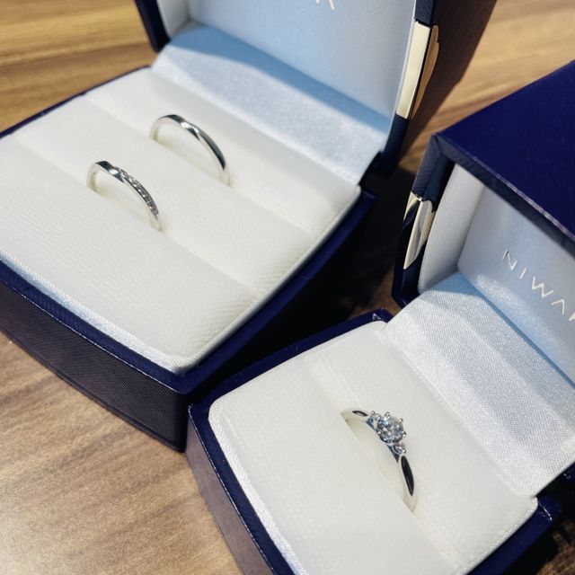 【俄(にわか)の口コミ】 自分側だけダイヤが入っておりさりげない可愛さに惹かれました！
よく見る…