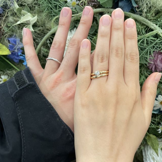 【JKPLANET(JKプラネット)の口コミ】 太めのデザインですが、大きなダイヤと小さなダイヤが散りばめられている…