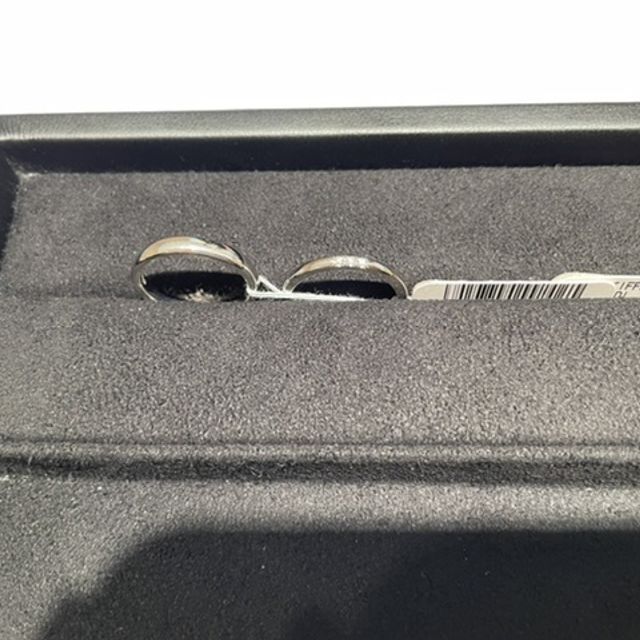 【ティファニー(Tiffany & Co.)の口コミ】 外資系の方がお好きそうなデザインが多かったです。
ダイヤモンドの輝きよ…