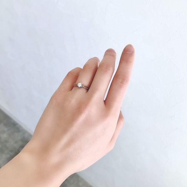 【鶴(mikoto)の口コミ】 夫が婚約指輪の購入のためにいくつかブランドを探しフルオーダーが購入で…