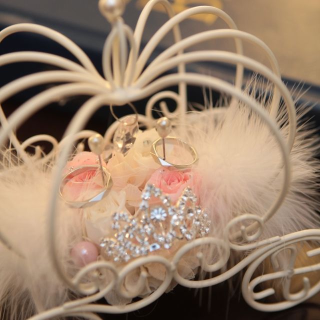 【ブシュロン(BOUCHERON)の口コミ】 どの角度から見てもファセットが輝き、上質な指輪です。
最初はダイヤモン…