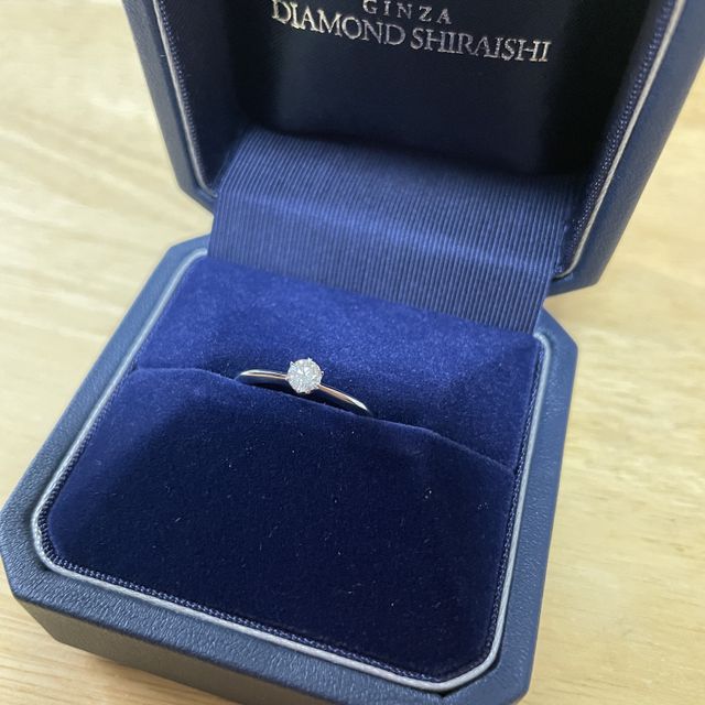 【銀座ダイヤモンドシライシの口コミ】 ダイヤモンド専門店で、一生の保証がきちんと
ついていて、他の店舗よりダ…