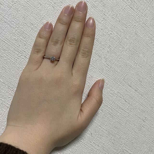 【銀座ダイヤモンドシライシの口コミ】 いろいろな指輪を見てきた中で、ダイヤモンドが美しく目立つところはここ…