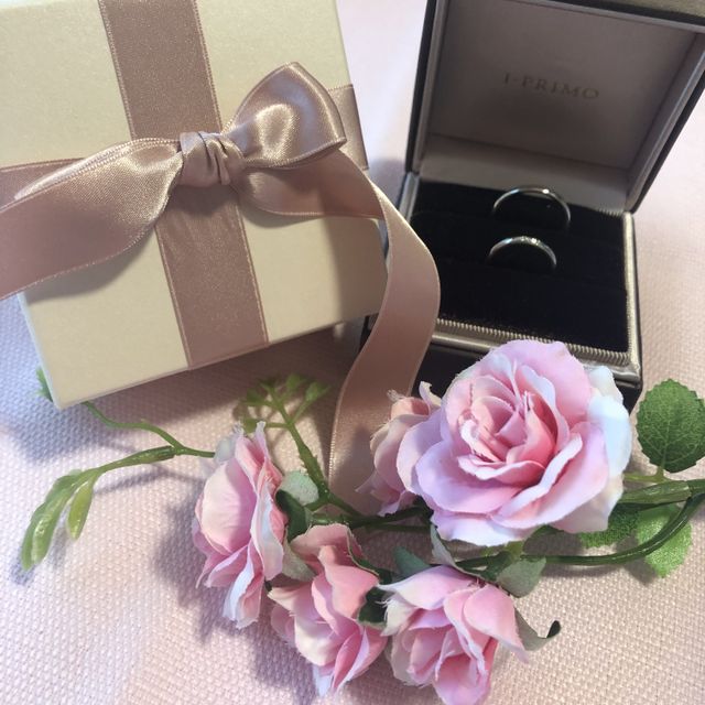 【アイプリモ(I-PRIMO)の口コミ】 上品なデザインとダイヤモンドに惹かれました。また婚約指輪がアイプリモ…