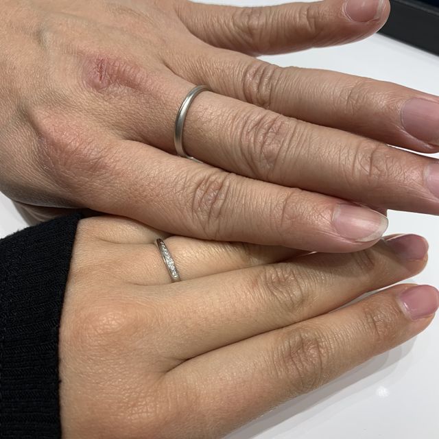 【4℃ BRIDAL(ヨンドシーブライダル)の口コミ】 リングの名前の意味や素材、ダイヤやマット素材が可愛くてこれに決めまし…