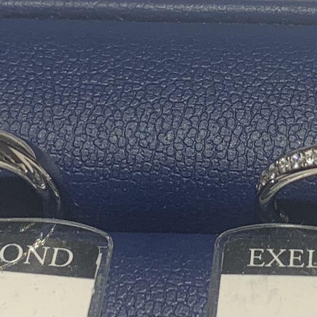【エクセルコダイヤモンド(EXELCO DIAMOND)の口コミ】 ペアのデザインで、お互いのお気に入りの指輪に出会えたことが決め手でし…