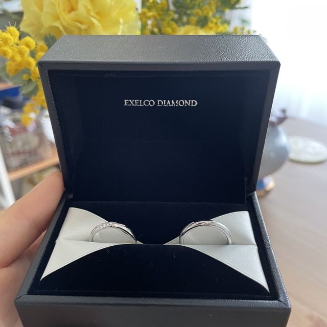 【エクセルコダイヤモンド(EXELCO DIAMOND)の口コミ】 デザイン性と上品な感じに惹かれました。手がずんぐりむっくりな私ですが…