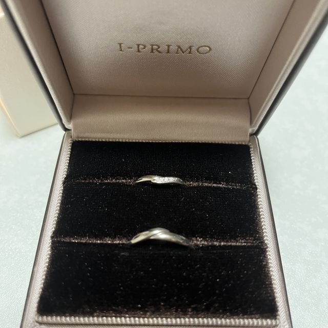 【アイプリモ(I-PRIMO)の口コミ】 デザインがとても可愛く華奢なリングで
とても気に入りました。シンプルが…