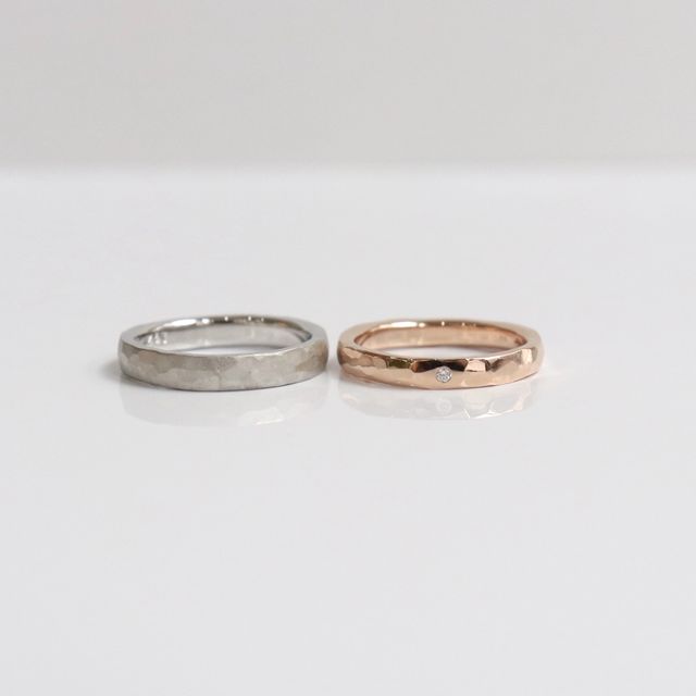 【鶴(mikoto)の口コミ】 デザインに惹かれました。
私たち夫婦は、
シックで普段つけてても何も違…