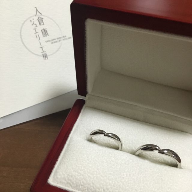 【入倉康ジュエリー工房の口コミ】 セミオーダーで、指に合わせて太さ等調節していただけるので、フィット感…