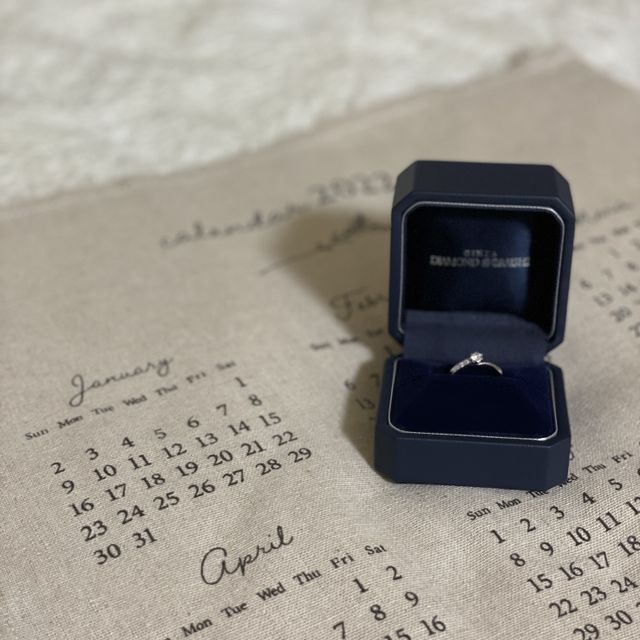 【銀座ダイヤモンドシライシの口コミ】 ダイヤのみをプロポーズの時にもらったので後日一緒にデザインを決めに来…