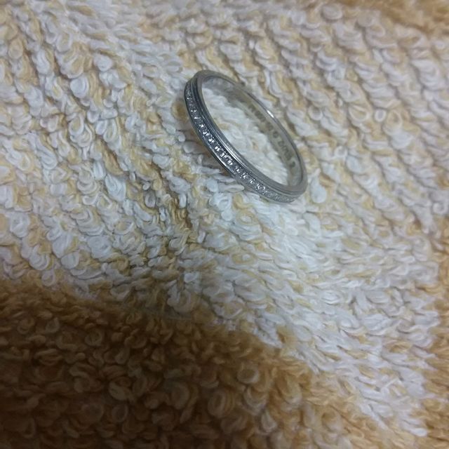 【カルティエ(Cartier)の口コミ】 妻用の結婚指輪です。婚約指輪と違い、普段ずっと身に着ける結婚指輪なの…