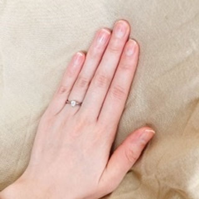 【銀座ダイヤモンドシライシの口コミ】 彼がプロポーズリングを銀座ダイヤモンドシライシさんで購入してくれたの…