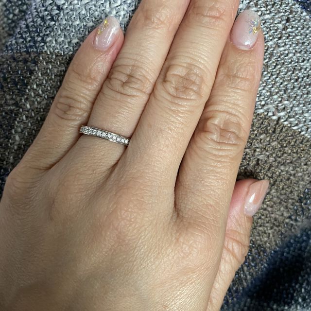 【CRAFY(クラフィ)の口コミ】 ☆本来の結婚指輪を無くしてしまった事を伝え、紛失した指輪の写真を見せる…