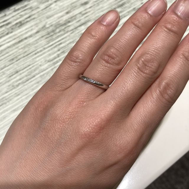 【TRECENTI(トレセンテ)の口コミ】 つけ心地が凄く良かく、指にしっくりくるのが気に入りました。派手過ぎず…