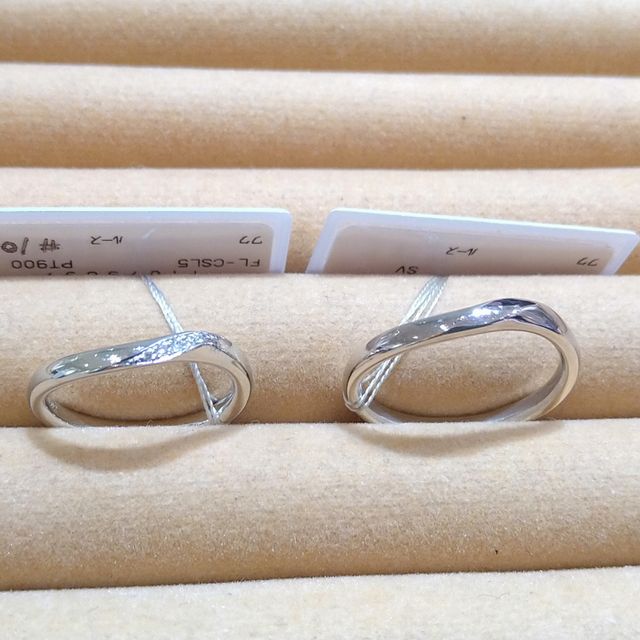 【TRECENTI(トレセンテ)の口コミ】 売りにしている通り、つけ心地はとても最高です。
価格も程よく、お手頃な…