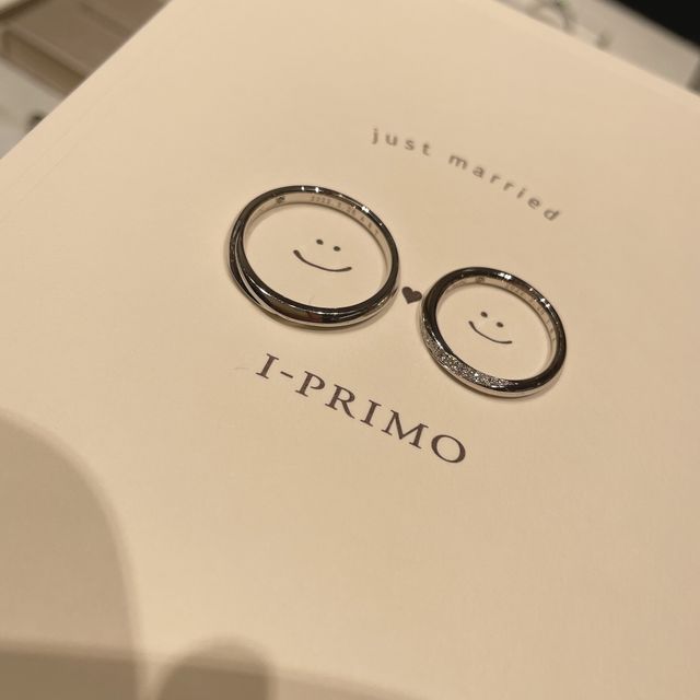 【アイプリモ(I-PRIMO)の口コミ】 指輪のデザインは元々ウェーブなどが良いと思っていたんですが、色々試着…