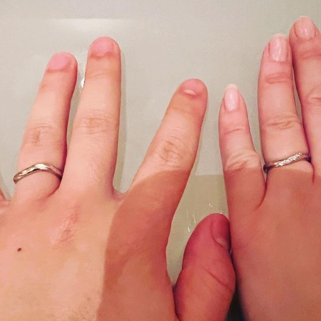 【ケイウノ ブライダル(K.UNO BRIDAL)の口コミ】 思うデザインのが見つからず、これとこれが一緒だと良いなぁって言いつつ…