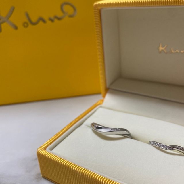 【ケイウノ ブライダル(K.UNO BRIDAL)の口コミ】 デザインが豊富で価格も高過ぎず、細かい希望を反映する事が出来た点です…