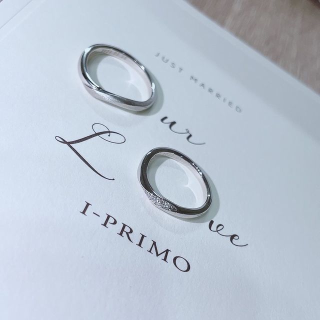 【アイプリモ(I-PRIMO)の口コミ】 まず、女性用のリングは、一般的な指輪と違い、ダイヤモンドが細かく入っ…