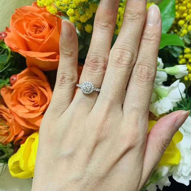 【宝寿堂(ほうじゅどう)の口コミ】 私は指輪のデザインがこの形のメレダイヤが着いているものが良くて探して…