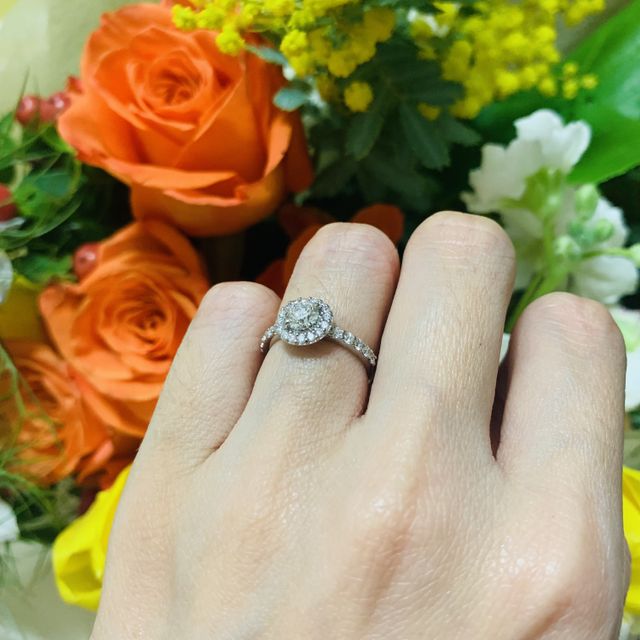 【宝寿堂(ほうじゅどう)の口コミ】 私は指輪のデザインがこの形のメレダイヤが着いているものが良くて探して…