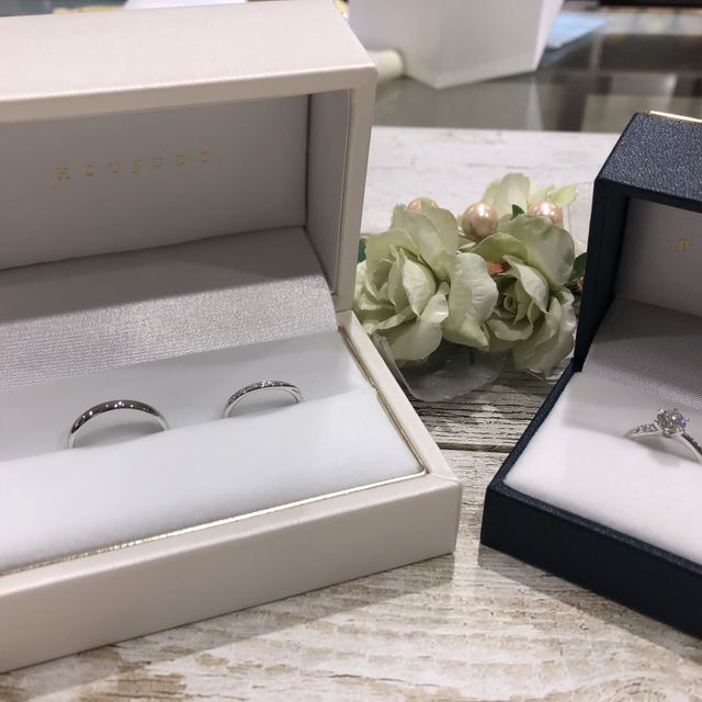 【宝寿堂(ほうじゅどう)の口コミ】 指輪のデザインはシンプルだけれどダイヤがづいているものがよくて自分の…