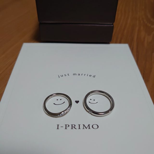 【アイプリモ(I-PRIMO)の口コミ】 ストレートかカーブか悩んでていましたが、自分の指と指の間が深かった為…