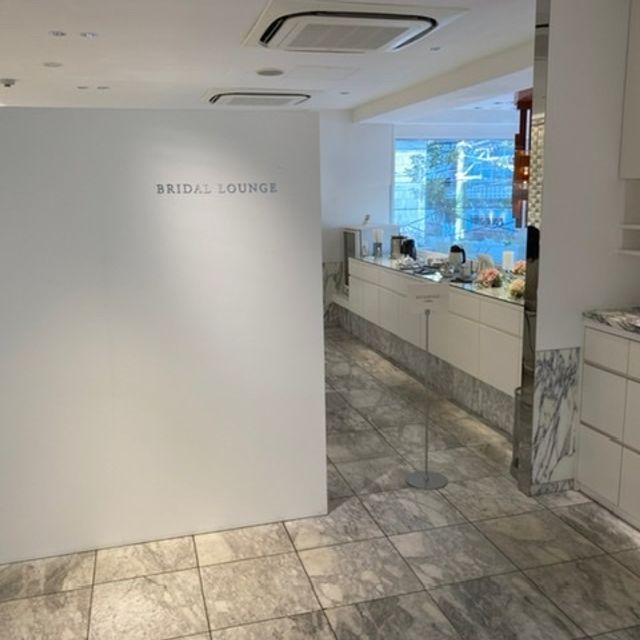 【STAR JEWELRY(スタージュエリー)の口コミ】 スターゲイザーの婚約指輪を購入したので、結婚指輪を購入するなら一緒に…