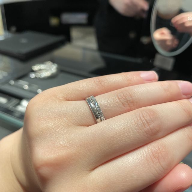 【エクセルコダイヤモンド(EXELCO DIAMOND)の口コミ】 丈夫なリングを探しており、プラチナの中でも丈夫なハードプラチナの取り…