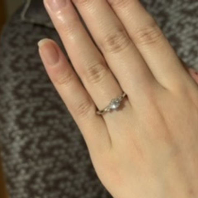 【アイプリモ(I-PRIMO)の口コミ】 デザインは彼女に合うものを選びましたが、実際に店舗でも確認し、改めて…