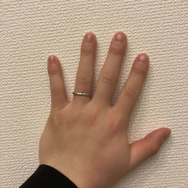 【YUKA HOJO(ユカホウジョウ)の口コミ】 二人でシンプルな指輪をしたいと思っていたところ、素晴らしいものを見つ…