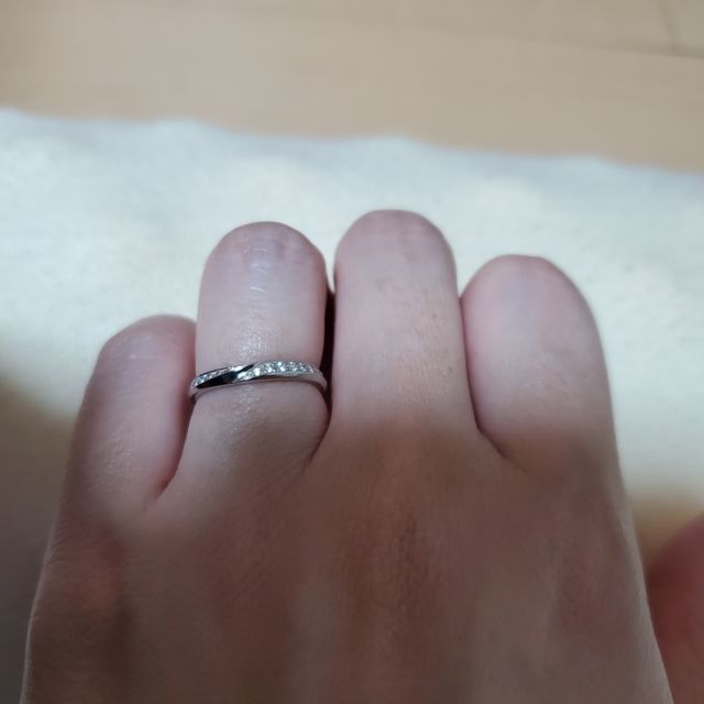 【アイプリモ(I-PRIMO)の口コミ】 ダイヤついている指輪のデザインが可愛かった。ダイヤが出っぱってないの…