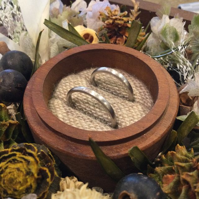 【鎌倉彫金工房の口コミ】 素材はプラチナでシンプルなダイヤはつけないもので探してました。ブラン…