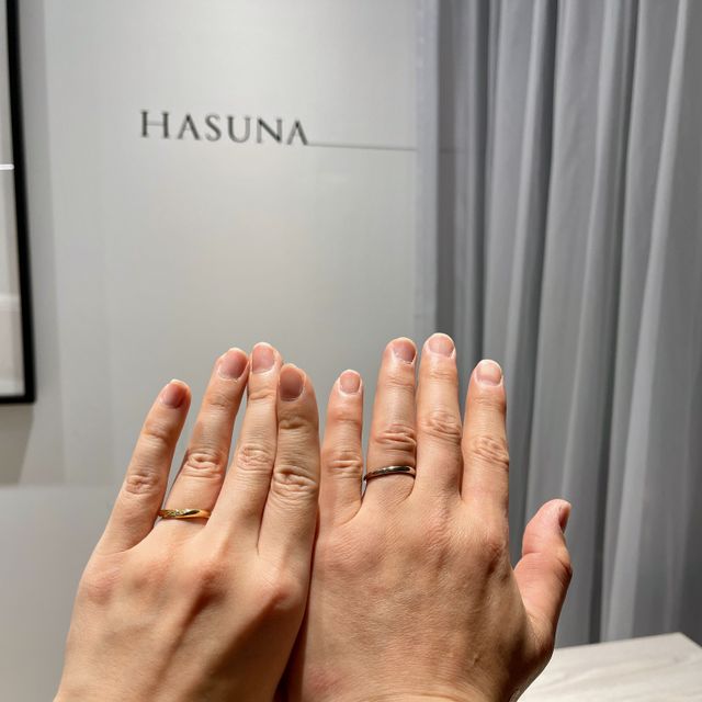 【HASUNA(ハスナ)の口コミ】 ゴールドが好きなので、色を中心に選んだ。一度見積もりを作成いただき、…