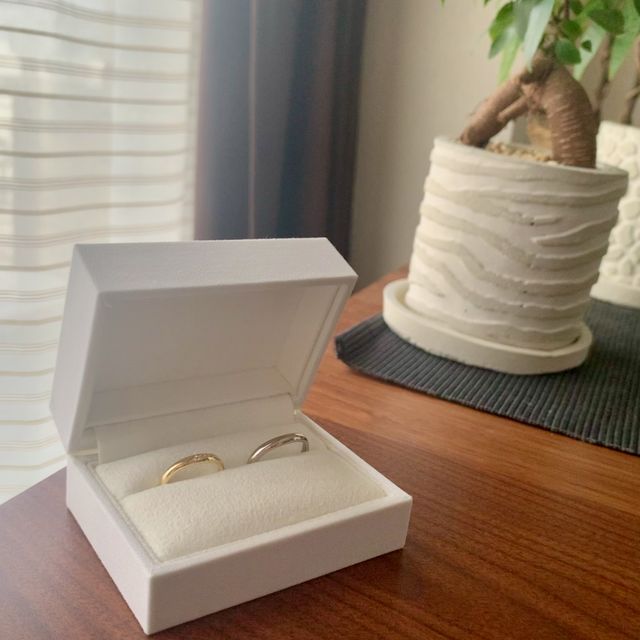 【HASUNA(ハスナ)の口コミ】 ゴールドが好きなので、色を中心に選んだ。一度見積もりを作成いただき、…