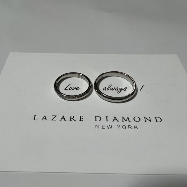 【ラザール ダイヤモンド(LAZARE DIAMOND)の口コミ】 ダイヤはシンプルはものが良いと思って探していましたが、いざたくさんの…
